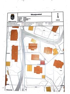 Situasjonskart som viser eiendomsforhold, bygninger og infrastruktur i Kragere kommune.