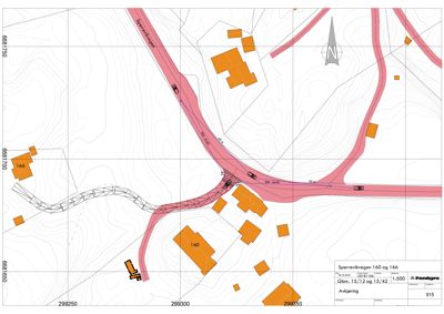Situasjonsplan som viser tomtens beliggenhet i forhold til Sperrevikvegen, nabotomter (160, 166), høydeforhold (konturlinjer) og en planlagt veiavkjøring.