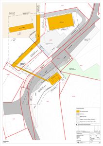 Situasjonsplan som viser tomtens grenser, bygningers plassering, veier, reguleringsområder og høydemål.