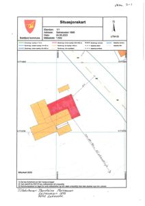 Situasjonskart som viser eiendommen på Selnesveien 1895 med bygningers plassering, arealbruk og nabolag.