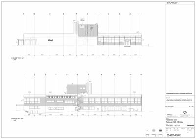 Fasadetegning som viser bygningens utseende fra vest og øst, inkludert detaljer om vinduer, inngang og høyder.