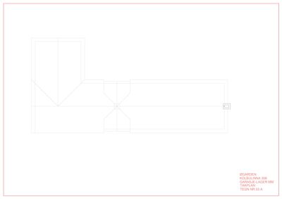 Tegning av takplan for en garasje-lagerbygning.