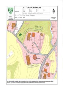 Situasjonskart (tomtekart) som viser eiendomsnummer, bygninger, veier og terrengforhold for Kolbulinna 306.
