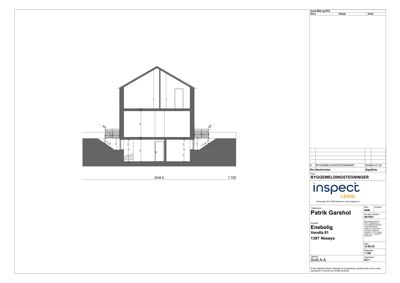 Snittegning (Snitt A-A) som viser tverrsnittet av en bygning med høydeangivelser.