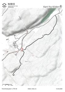 Et topografisk kart som viser terrengform, veier og eiendomsinndeling i et område.