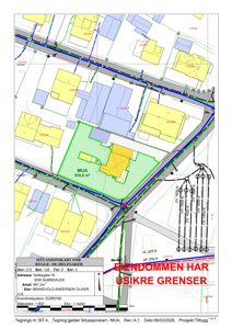 Situasjonskart som viser tomtens grenser, naboeiendommer og bygningers plassering.