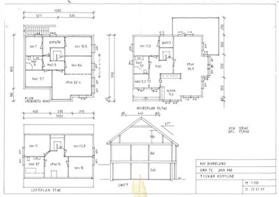 Bildet viser en tegning med etasjeplaner (underetasje, hovedplan, loftplan) og et snitt av en bygning.