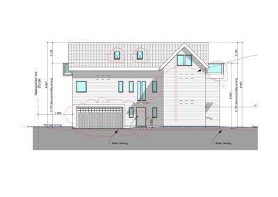 Fasadetegning som viser bygningens utseende fra fronten, inkludert vinduer, dører, takform og mål på høyder og bredder.