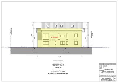 Fasadetegning av en bygning sett fra vest, med oppgitt mål, areal og beregninger.