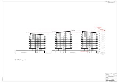 Snittegning som viser bygningens tverrsnitt, høyder og etasjer.