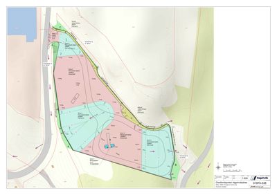 Situasjonsplan som viser tomtens form, høydemålerlinjer, eksisterende vegforhold og planlagte arealer (f.eks. 'Fremtidig skole', 'Fremtidig barnehage').