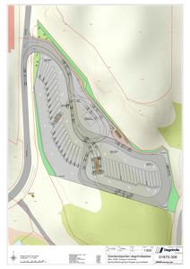 Situasjonsplan som viser plassering av en parkeringsplass (Grenlandsporten døgnvileplass) i forhold til omgivelsene, inkludert veier, terrengkonturer og naboeiendommer.