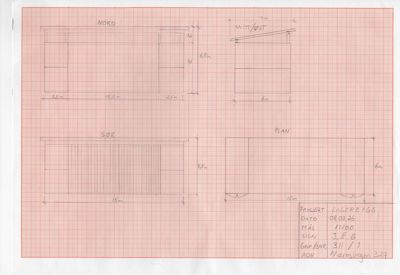 En tegning som viser fasadeopprikk (NORD, SØR) og en planutsnitt (PLAN) for en bygning.