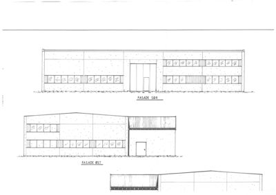 Tegning som viser fasadeopprikk for en bygning, med merking av 'FASADE SØR' og 'FASADE ØST'.