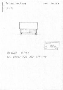 Fasadetegning av et uthus sett fra sør/nord, med håndskrevne notater om takbekledning og godkjenningsstempel.