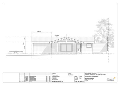 Fasadetegning (opprikk) av en bolig sett fra vest, med angitte høyder og etasjeskift.