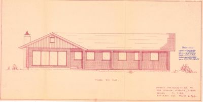 Fasadetegning av en enebolig sett fra fronten, med tegningstekst som viser 'FRONTEN' og 'FRONTEN SET VEST'.