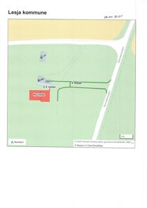 Kart over tomt i Lesja kommune med plassering av ny hytte, eksisterende bygninger og veier.