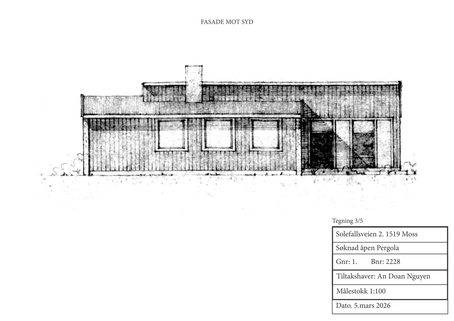 Fasadetegning (opprikk) av en bygning sett fra sør, med tegningstittel 'FASE MOT SYD' og detaljer om adresse og tiltakshaver.