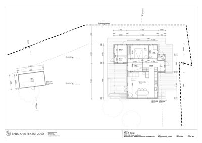 Etasjeplan (Plan 1. Etasje) som viser romfordeling, dimensjoner og plassering av veggene i en bolig.