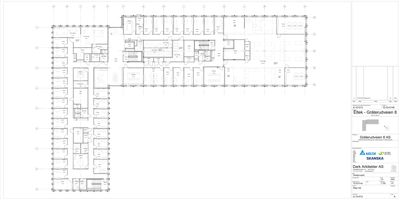 Etasjeplan som viser romfordeling og veggkonstruksjoner for en bygning.