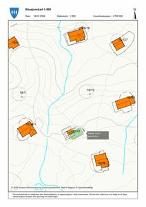 Situasjonskart (1:500) som viser tomtens plassering i forhold til nabolag, høydeforhold og eksisterende bygninger.