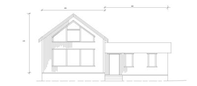 Fasadetegning som viser fronten av en bygning med mål (605, 600 og 370) og detaljer om vinduer, dør og takform.