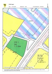 Situasjonsplan som viser tomtens beliggenhet, areal (daa), bruksformål (f.eks. B38 Boliger) og nabolag.