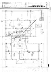 Etasjeplan (1. etasje) for en bygning med romfordeling, dimensjoner og tekniske notater.
