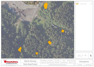 En ortofoto (flyfoto) av et område i Narvik med markerte soner for pumptrack og bike park.