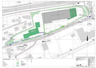 Situasjonsplan som viser eksisterende og planlagt bebyggelse, veier, og terrengforhold på et tomt.
