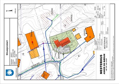 Situasjonskart som viser tomtens beliggenhet, høydeforhold, naboeiendommer og infrastruktur.