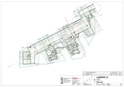 Etasjeplan (Plan U2) som viser romfordeling, veggposisjon og mål for en bygning.