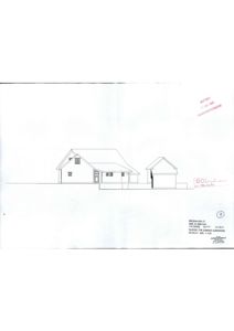 Fasadetegning som viser bygningens utseende fra en bestemt vinkel, inkludert takform, vinduer og en tilhørende garasje.