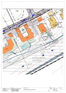 Situasjonsplan som viser tomtens grenser, naboeiendommer, veier og bygningers plassering.