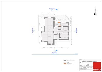 Etasjeplan (1. etasje) som viser romfordeling, dimensjoner og fasaderetning.