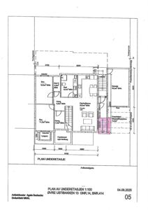 Etasjeplan (underetasje) med romfordeling, mål og arealoppsett.