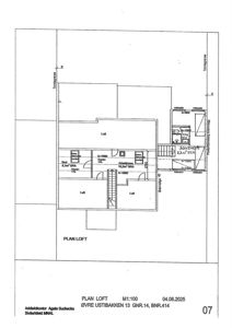 Plantegning av etasjen 'LOFT' (Plan Loft) med romfordeling, dører og tekniske mål.