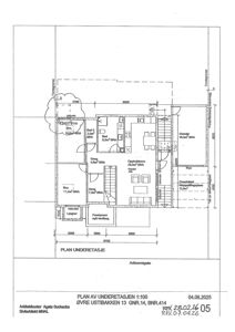 Etasjeplan for underetasjen av en bolig, som viser romfordeling, stueplan og mål.