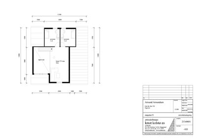 Etasjeplan (etg. 1) som viser romfordeling, mål og funksjoner i en bolig.