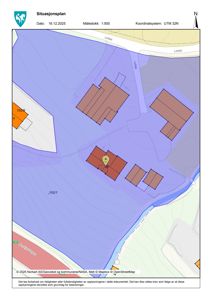 Situasjonsplan som viser tomtens beliggenhet, nabotomter, veier (Leldal, Nordfjordvegen) og bygningsplasseringer.