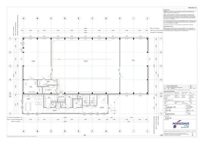 Etasjeplan (1. etasje) som viser romfordeling, dimensjoner og bygningsstruktur.