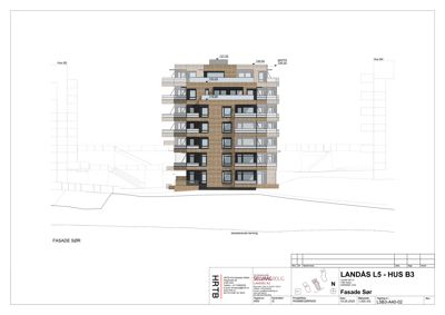 Fasadetegning av en fleretasjes bygning sett fra sør (Sør). Tegningen viser arkitektoniske detaljer, materialvalg og høydemål.