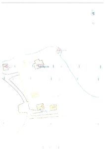 Situasjonsplan som viser tomt, vegforhold og plassering av bygninger.