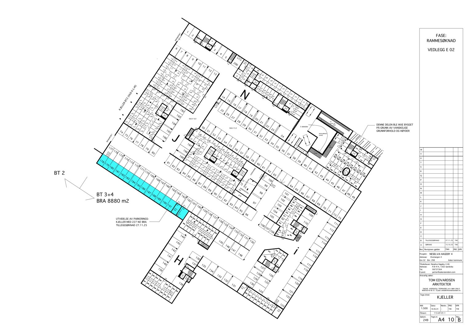Etasjeplan eller romfordeling for en bygning, med romnummer, mål og notasjoner om utvidelser.