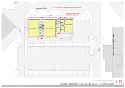 Etasjeplan (tomhusplan) som viser romfordeling, dimensjoner og plassering av en ny paviljon i forhold til eksisterende bygninger.