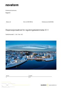 Fotografi av et kystnært område med bygninger og vann, sannsynligvis Teistholmsundet i Kristiansund.