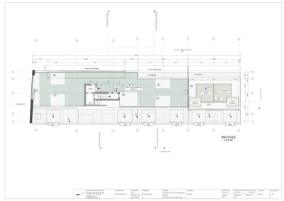 Etasjeplan for BRA ETASJE som viser romfordeling, dører, vinduer og mål.