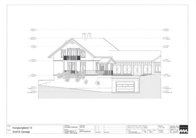 Fasadetegning av en bolig med garasje, som viser utvendig profil, høyder og takform.
