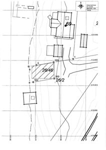 Situasjonsplan som viser tomtens form, grenser, naboeiendommer og bygningers plassering på tomten.